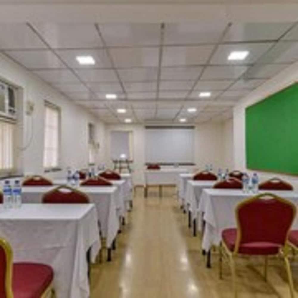 Hotel Ajanta Mumbai Kültér fotó